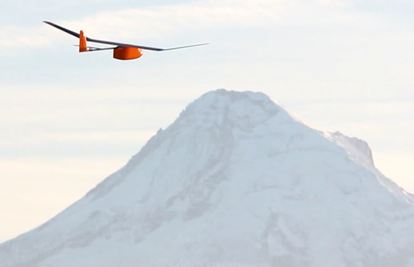 Gooney Bird UAV flying over Mt Hood